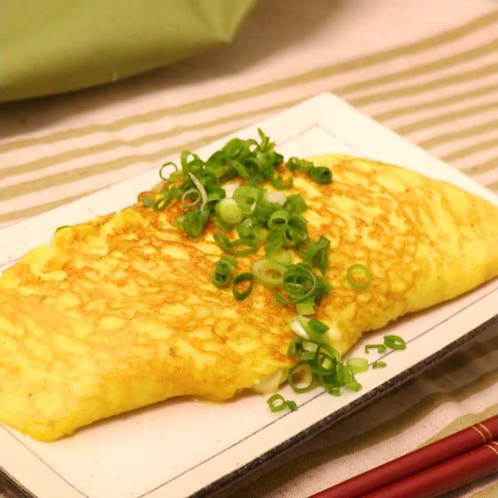チーズ オムレツ 作り方