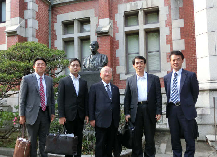 慶應義塾大学 商学部